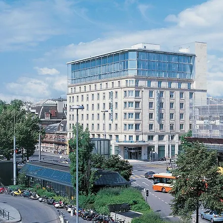 Cornavin Готель