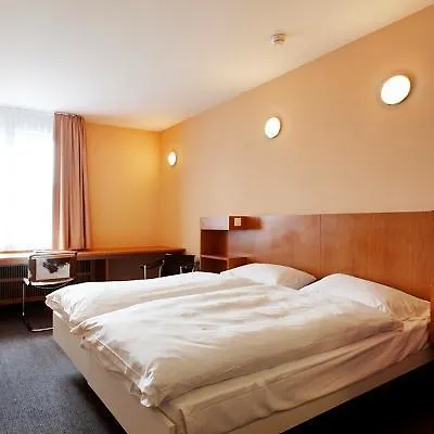 Hotel Cornavin Ženeva
